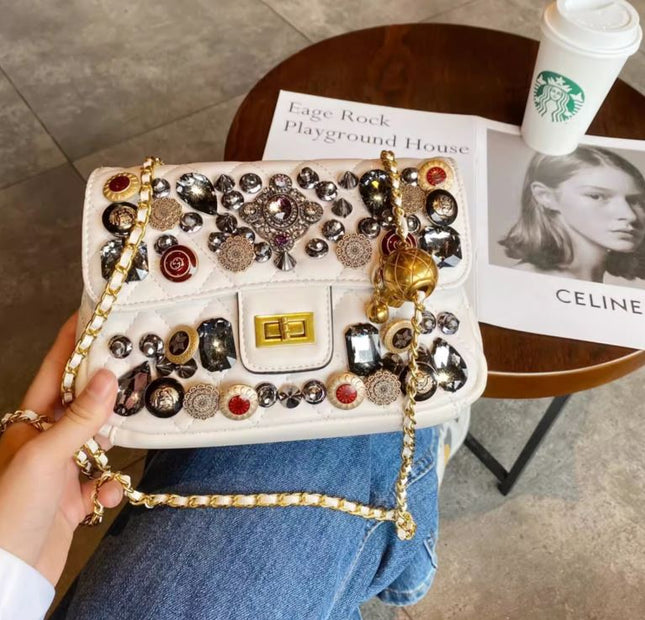 Diamond Chain Shoulder Bag